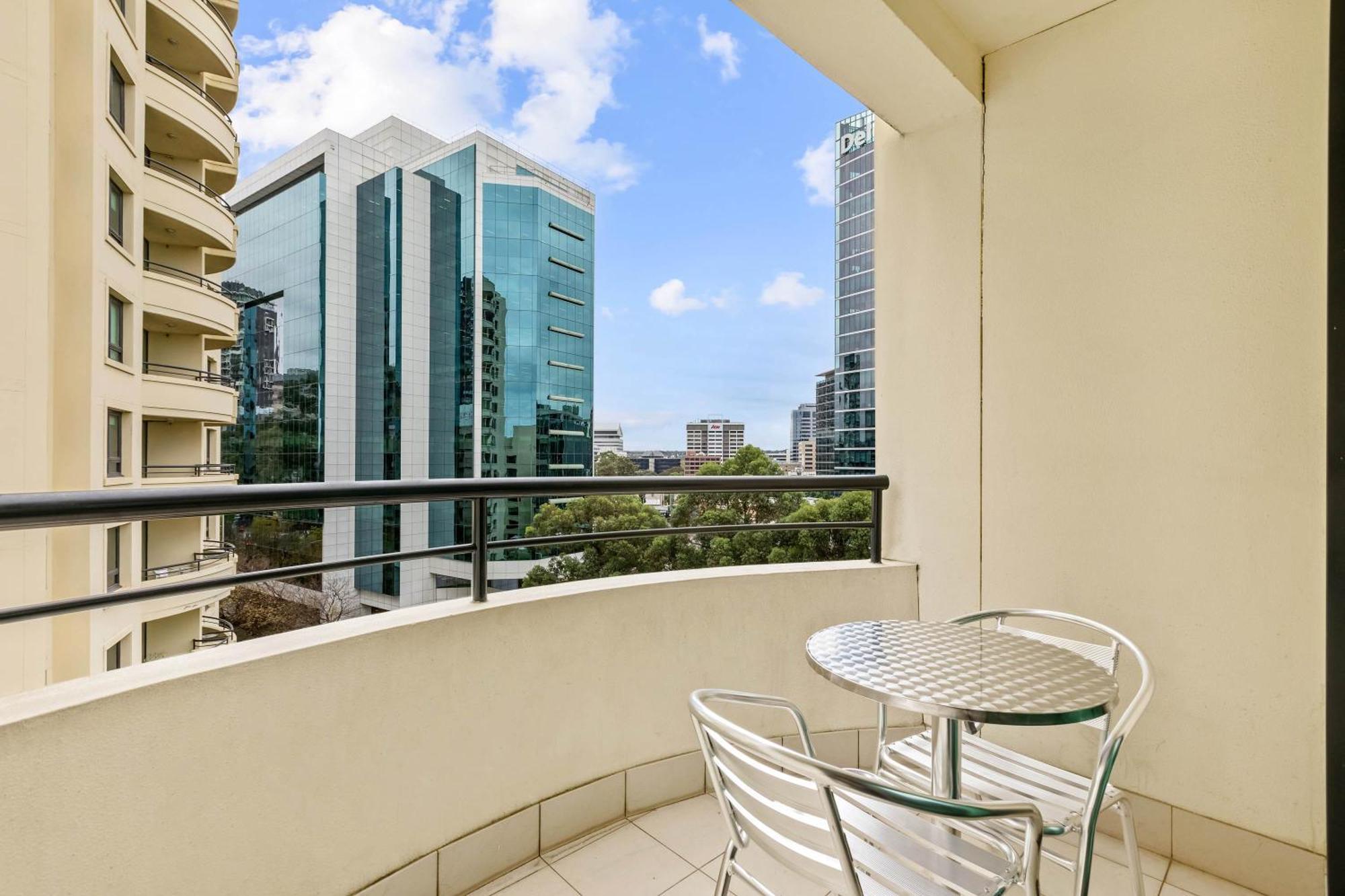 One-Bedroom Executive Spa Apartment
