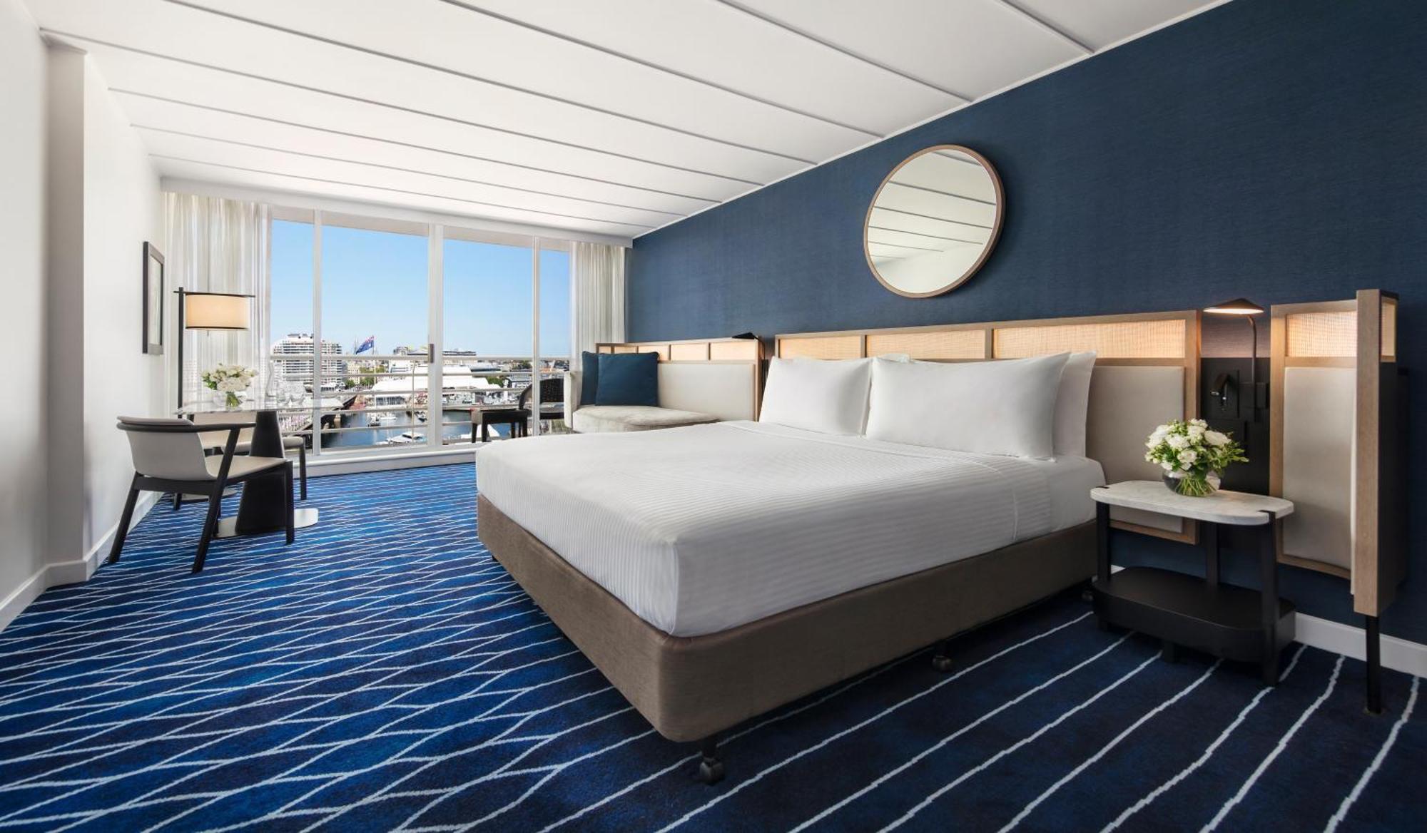 King Room Balcony Darling Harbour View