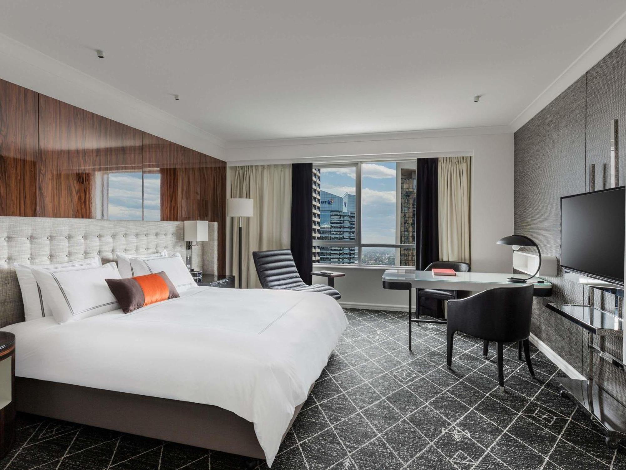 Swiss Advantage King Room High Floor