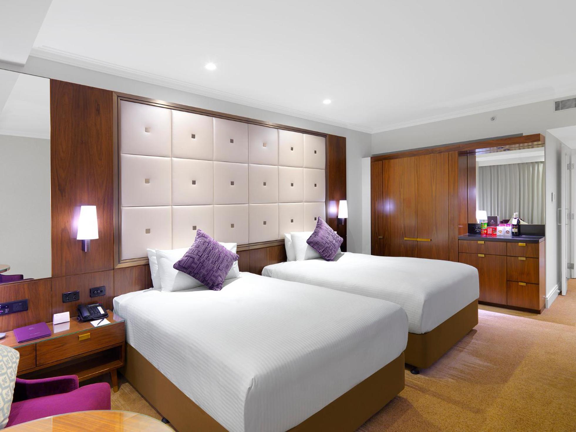 Deluxe Twin Room Club Lounge Access