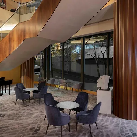Amora Hotel Jamison Sydney-3